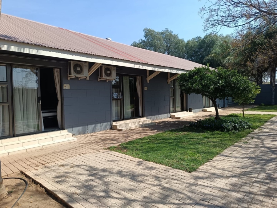 Commercial Property for Sale in Kimberley Rural Northern Cape